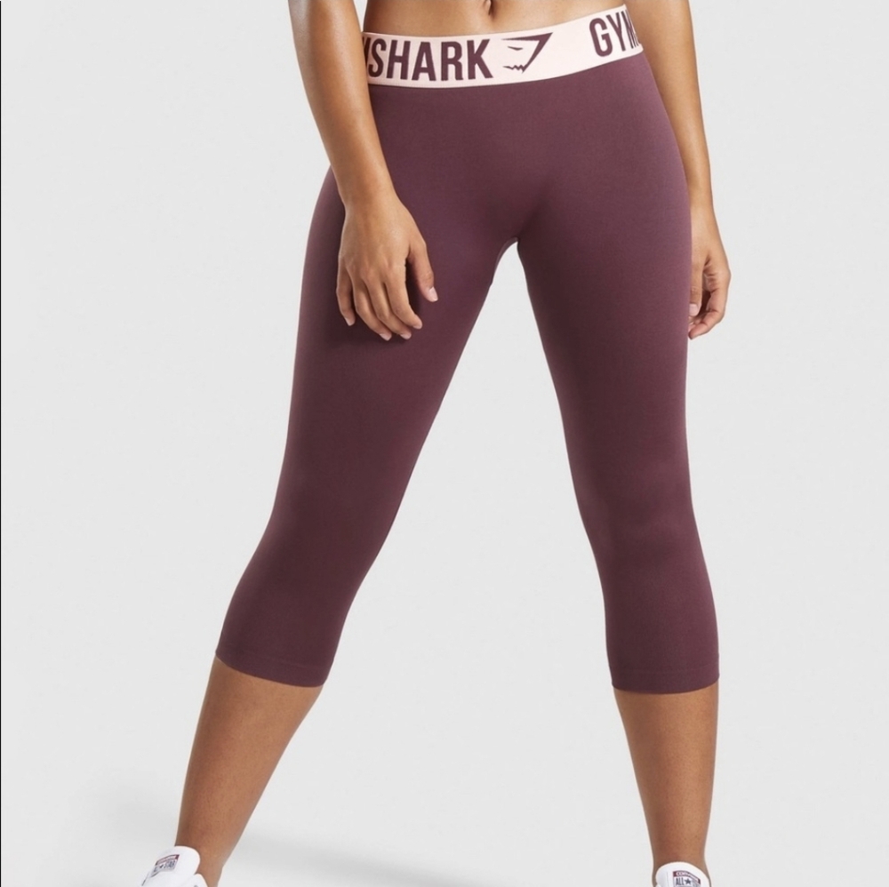 Gymshark NWT Fit Cropped Leggings in Winter Berry Pink Salt